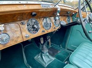 Image 18/50 of Lagonda V12 DHC (1939)