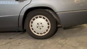 Bild 37/81 von Mercedes-Benz 250 TD (1992)