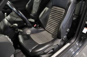 Image 18/27 of Alfa Romeo 147 3.2 GTA (2002)