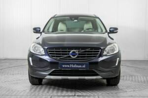 Image 14/50 de Volvo XC60 D3 (2017)