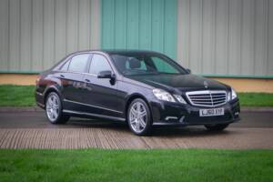 Bild 7/25 von Mercedes-Benz E 500 (2010)