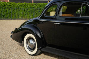 Afbeelding 27/50 van Oldsmobile F-Series Business Coupe (1938)