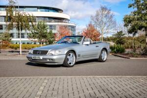 Image 14/43 of Mercedes-Benz SL 500 (1996)