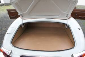 Bild 16/23 von Jaguar E-Type 3.8 (1964)