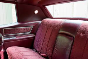 Bild 175/200 von Cadillac Coupe DeVille (1968)