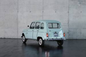 Bild 2/50 von Renault R 4 (1963)
