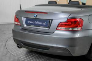 Immagine 27/50 di BMW 120i (2012)
