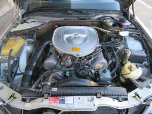 Bild 14/18 von Mercedes-Benz 380 SEC (1982)