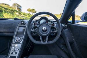 Image 30/37 of McLaren 675LT Spider (2016)