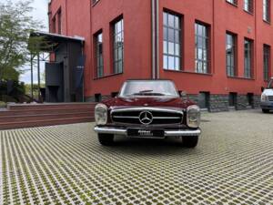 Image 7/26 de Mercedes-Benz 230 SL (1965)