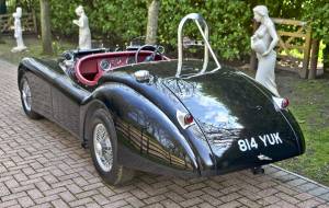 Image 10/29 de Jaguar XK 120 OTS (1950)