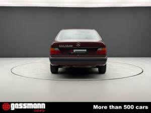 Bild 7/15 von Mercedes-Benz 300 CE-24 (1991)