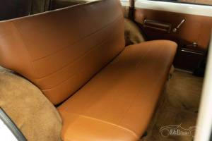 Image 4/19 of Jeep Wagoneer (1977)
