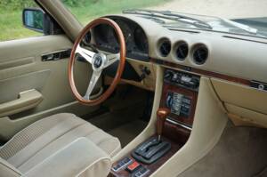 Image 8/30 of Mercedes-Benz 450 SLC 5,0 (1979)