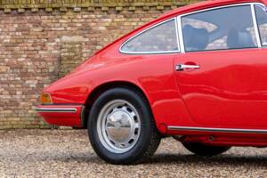 Immagine 42/50 di Porsche 912 (1968)