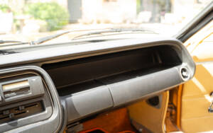 Image 49/57 of Ford Granada Turnier 2,3 (1976)