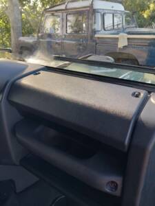 Bild 18/41 von Land Rover Defender 110 (2007)