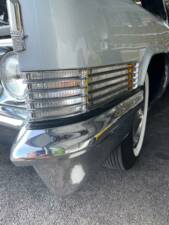 Image 21/51 de Cadillac Sedan DeVille (1970)