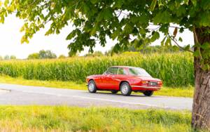 Image 5/53 of Alfa Romeo 2000 GT Veloce (1975)