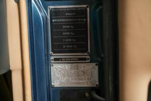 Image 33/48 of Rolls-Royce Silver Spirit (1983)