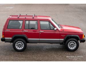 Image 4/27 of Jeep Cherokee (1988)