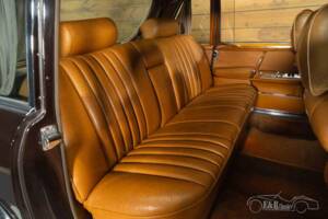 Image 7/19 of Mercedes-Benz 600 (1967)