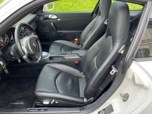 Image 45/57 de Porsche 911 Targa 4S (2010)
