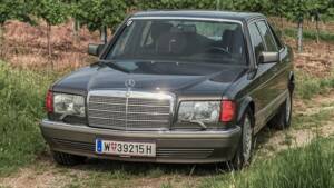 Imagen 1/18 de Mercedes-Benz 560 SEL (1986)