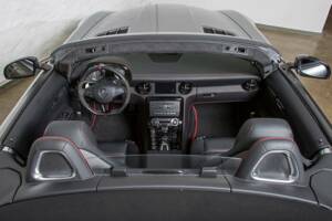 Image 25/31 of Mercedes-Benz SLS AMG GT Roadster (2014)