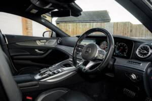 Image 38/50 of Mercedes-AMG GT 43 (2020)