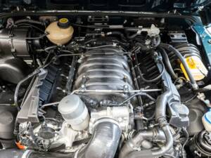 Afbeelding 27/33 van Land Rover Defender 110 Works V8 (2013)