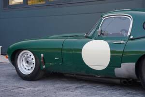 Obraz 31/50 pojazdu Jaguar E-Type "Semi-Lightweight" (1963)