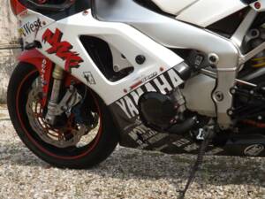 Immagine 14/50 di Yamaha YZF 1000 R1 (1998)