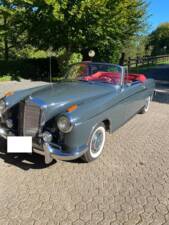 Bild 5/73 von Mercedes-Benz 220 S Cabriolet (1957)