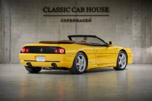 Image 10/100 of Ferrari F 355 Spider (1999)