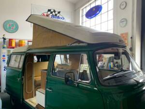 Bild 1/21 von Volkswagen T2b Westfalia (1972)