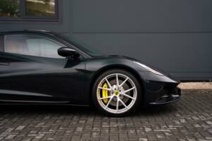 Image 28/50 de Lotus Emira &quot;First Edition&quot; (2023)