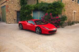 Image 1/15 of Ferrari 458 Italia (2010)