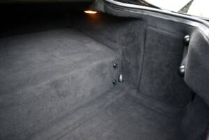 Afbeelding 30/50 van Aston Martin V8 Vantage (2009)