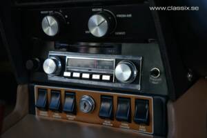 Image 2/22 of Aston Martin DBS (1972)