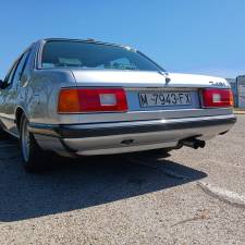Image 7/41 of BMW 745i (1984)