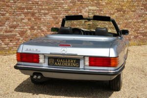Bild 40/50 von Mercedes-Benz 280 SL (1984)