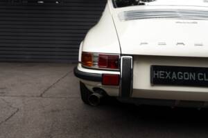Bild 32/90 von Porsche 911 2.0 E (1969)