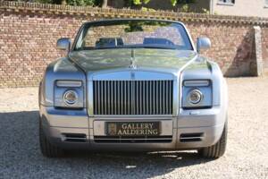 Image 15/50 of Rolls-Royce Phantom DHC (2009)