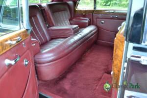 Bild 38/50 von Rolls-Royce Phantom V James Young (1964)