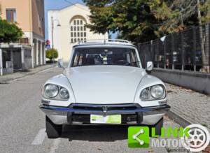 Bild 8/10 von Citroën DS 20 Familiale (1971)