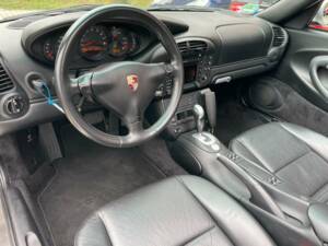 Bild 13/20 von Porsche 911 Carrera (2004)