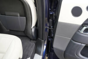 Image 41/50 of Land Rover Range Rover Sport P400e PHEV (2020)