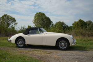 Immagine 33/58 di Jaguar XK 150 3.4 S OTS (1958)