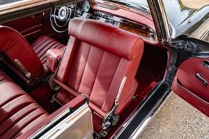 Image 34/86 of Mercedes-Benz 300 SE (1965)